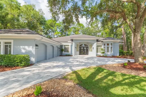 6417 Renwick Cir, Tampa, FL 33647