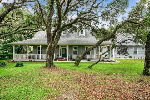 828 E Savoy St, Lecanto, FL 34461