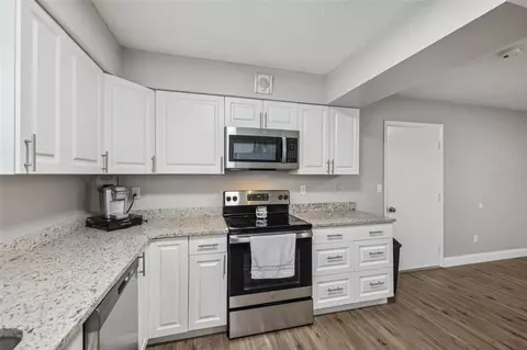 Kitchen - 3 Silver Ct, Ocala, FL 34472 photo 3 of 3