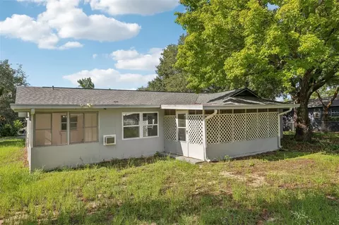 Exterior - 3 Silver Ct, Ocala, FL 34472 photo 5 of 8
