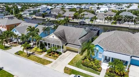 5720 Tortoise Pl, Apollo Beach, FL 33572