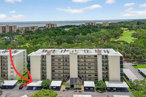 2800 Cove Cay Dr #1A, Clearwater, FL 33760