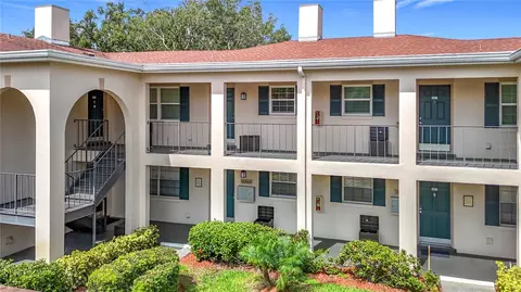 10340 Carrollwood Ln #166, Tampa, FL 33618