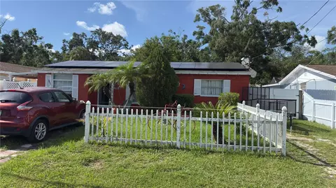 1519 W Lambright St, Tampa, FL 33604