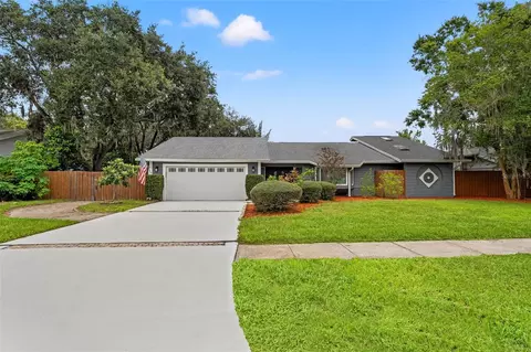 573 Whispering Lakes Blvd, Tarpon Springs, FL 34688