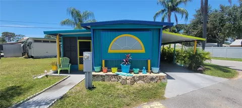 4788 66th Ln N #11, Saint Petersburg, FL 33709