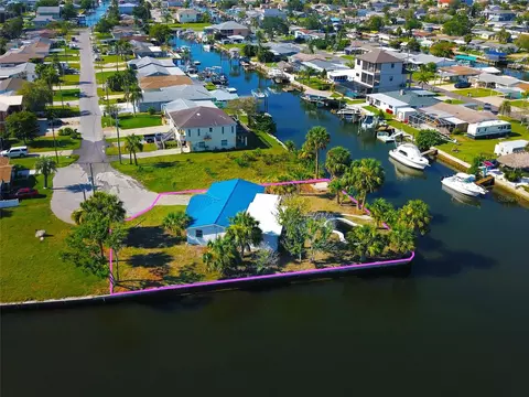 13534 Evelane Dr, Hudson, FL 34667