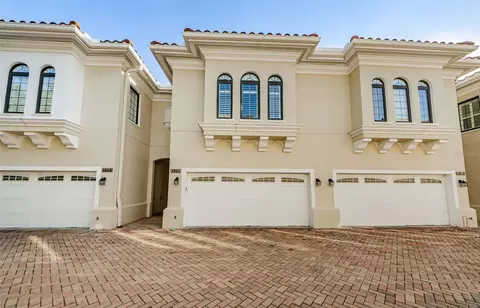3810 Villas Del Sol Ct, Tampa, FL 33609