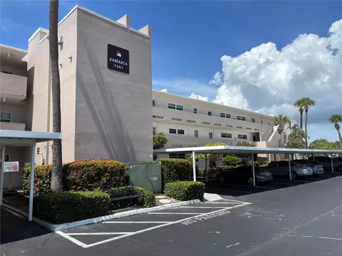 7401 Bay Island Dr S #338, South Pasadena, FL 33707
