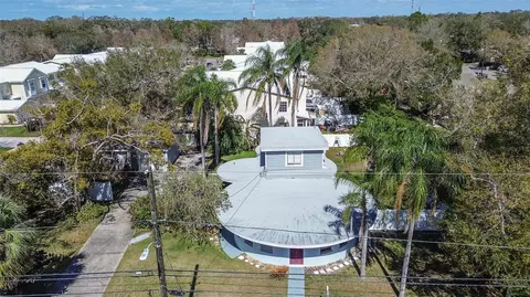 1111 Dr M L King Jr St N, Safety Harbor, FL 34695