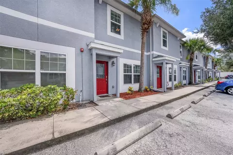 5317 Terraza Ct, Temple Terrace, FL 33617