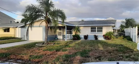 13700 Allyn Dr, Hudson, FL 34667