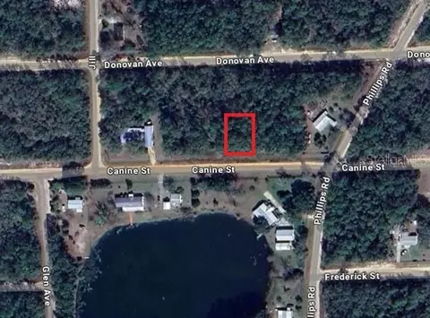 Canine Street, Interlachen, FL 32148