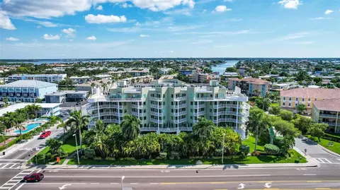11605 Gulf Blvd #408, Treasure Island, FL 33706