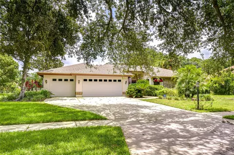 5317 Burchette Rd, Tampa, FL 33647