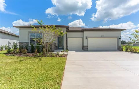 37349 Gunnison Dr, Zephyrhills, FL 33540