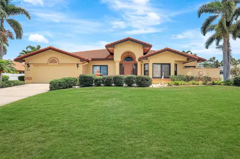 619 SE 18th Ter, Cape Coral, FL 33990