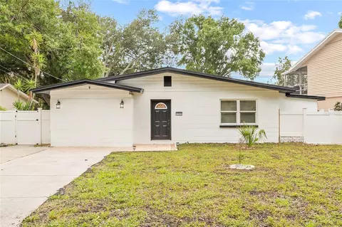 12506 Forest Hills Dr, Tampa, FL 33612