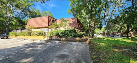 2702 5th Ct, Palm Harbor, FL 34684