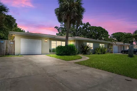 2443 68th Ave S, Saint Petersburg, FL 33712
