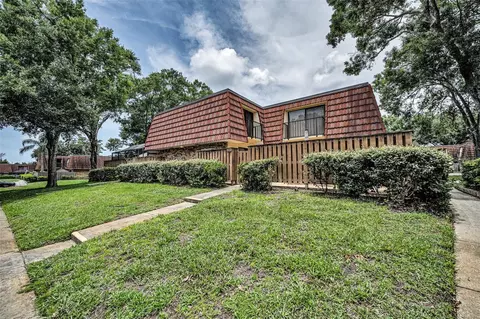 2725 5th Ct, Palm Harbor, FL 34684