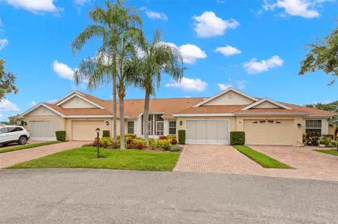 2305 New Orchard Ct, Sun City Center, FL 33573