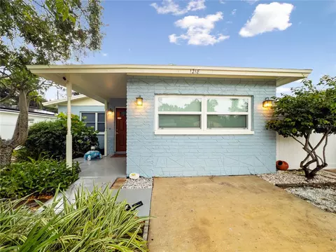 1218 Freemont St S, Gulfport, FL 33707