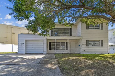 1216 Franklin Cir, Clearwater, FL 33756