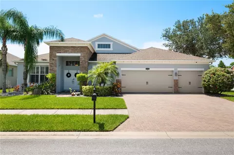 13180 Kensington Isle Way, Seminole, FL 33776