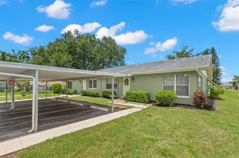 2204 Grenadier Dr, Sun City Center, FL 33573