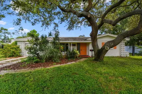 2055 Pinellas Point Dr S, Saint Petersburg, FL 33712