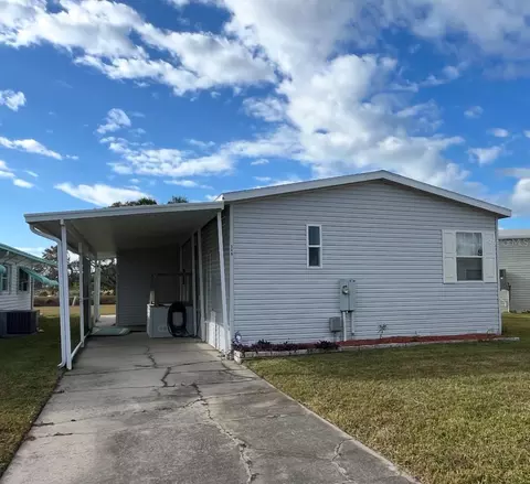 13225 101st St #349, Largo, FL 33773