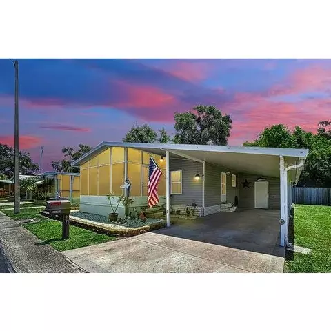 6950 46th Ave N #27, Saint Petersburg, FL 33709