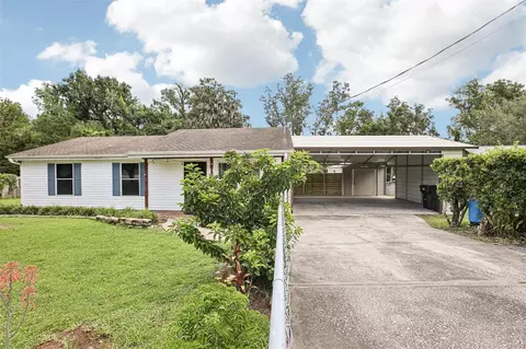 2165 Shady Acres Dr, Mulberry, FL 33860