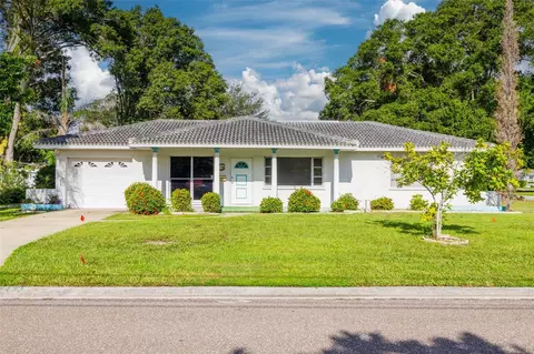 1798 40th St N, Saint Petersburg, FL 33713