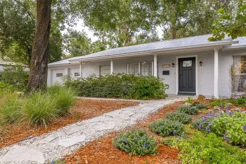 8024 W Hiawatha St, Tampa, FL 33615
