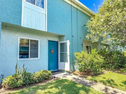 107 114th Ter NE #107, Saint Petersburg, FL 33716