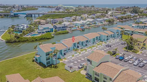 1 Windrush Blvd #54, Indian Rocks Beach, FL 33785