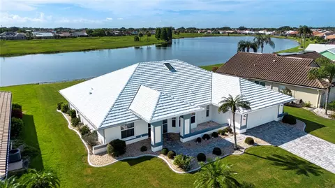 2016 New Bedford Dr, Sun City Center, FL 33573