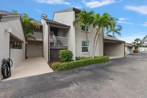4633 Duhme Rd #1D, Saint Petersburg, FL 33708