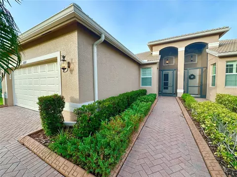 16209 Amethyst Key Dr, Wimauma, FL 33598