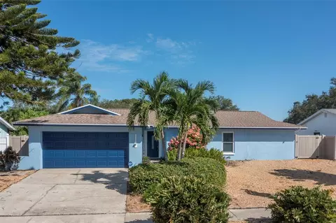 12377 91st Ave, Seminole, FL 33772