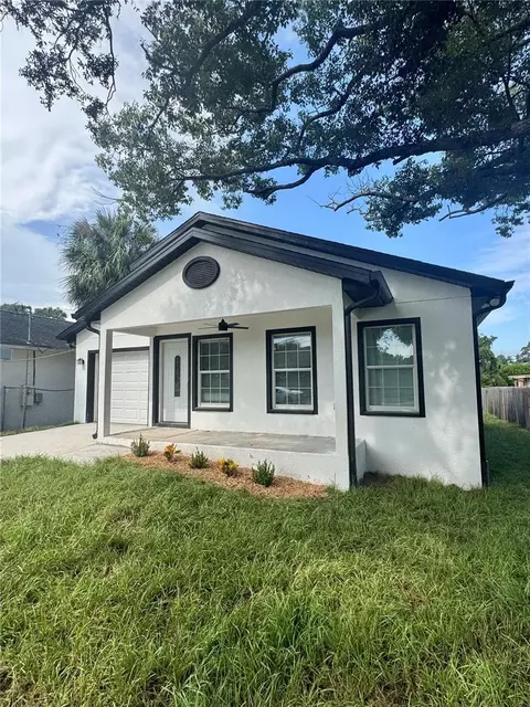 4704 N 42nd St, Tampa, FL 33610