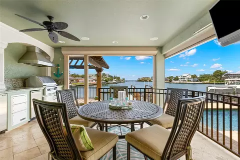 5914 Skimmer Point Blvd S, Gulfport, FL 33707