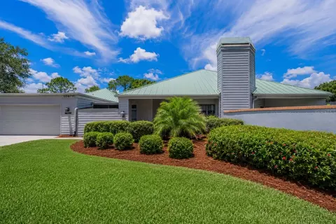 10479 Longwood Dr, Seminole, FL 33777