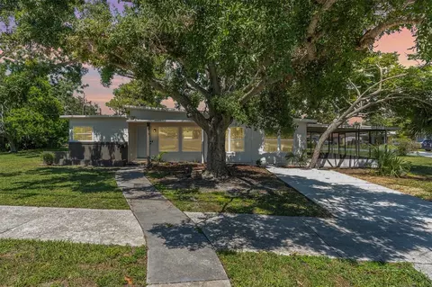 6280 Dr Martin Luther King Jr St S, Saint Petersburg, FL 33705