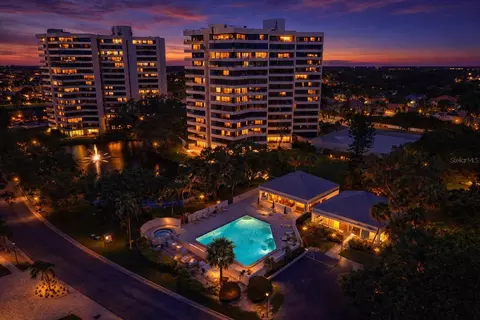 5950 Pelican Bay Plz S #605, Saint Petersburg, FL 33707