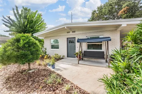 10113 Ventura Ave, Tampa, FL 33619