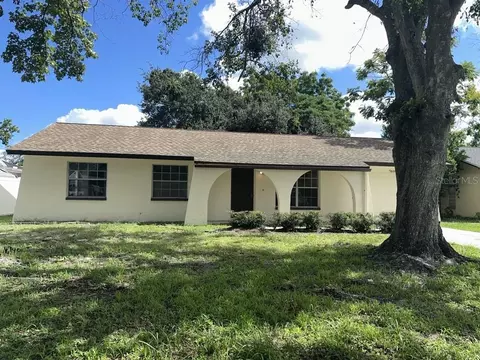 7608 N Sanibel Cir, Temple Terrace, FL 33637