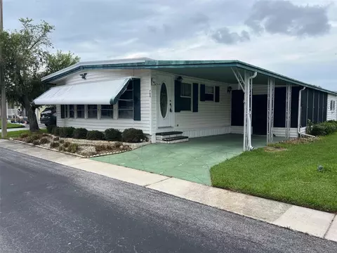 760 Royal Palm Cir, Largo, FL 33778